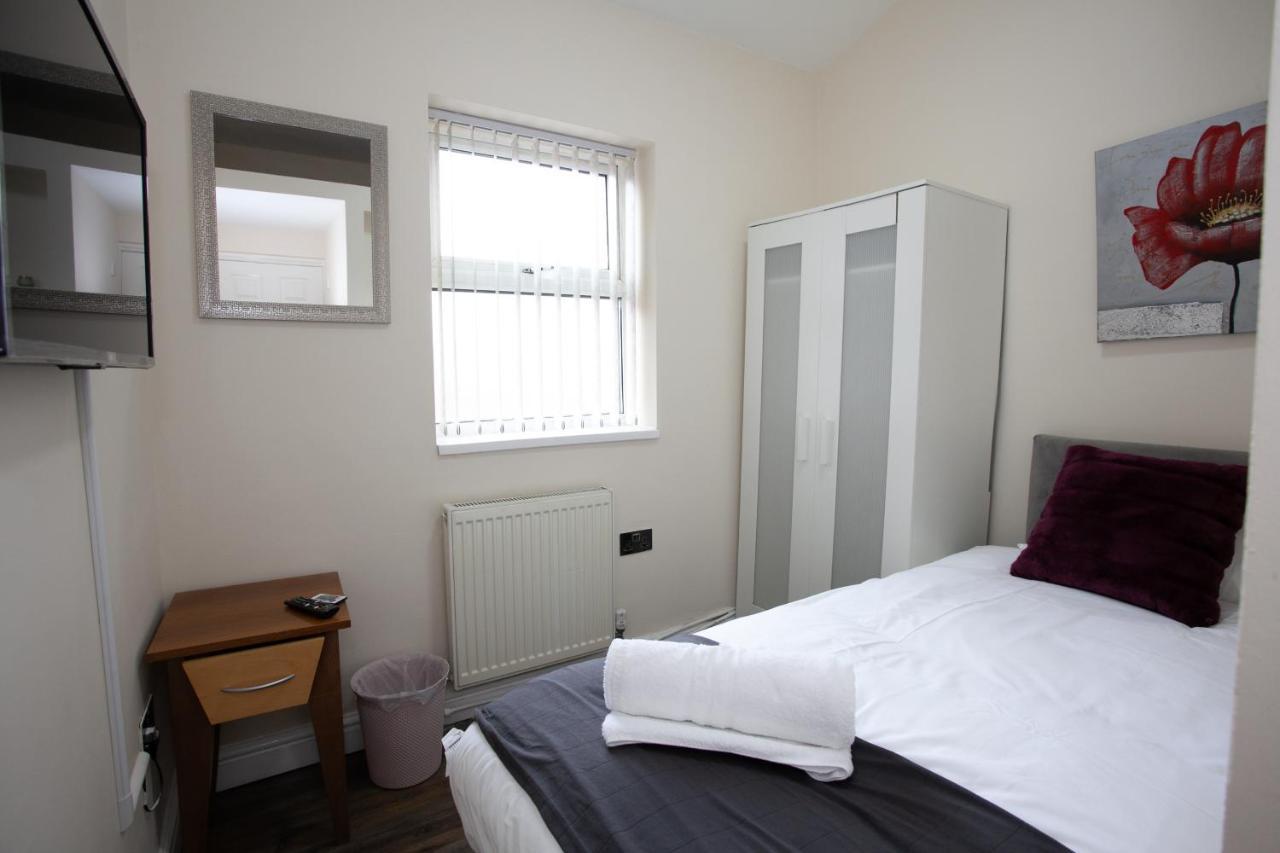 6 Bedroom House 10Min Drive From City Centre Manchester Exterior foto