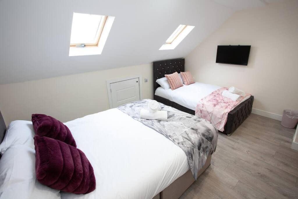 6 Bedroom House 10Min Drive From City Centre Manchester Exterior foto